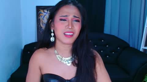 Rafaela online show from 10/22/25, 02:39