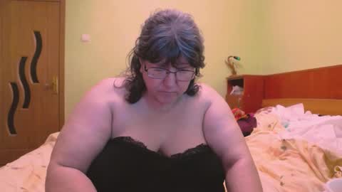 HugeTitsXXX online show from 02/16/25, 11:59