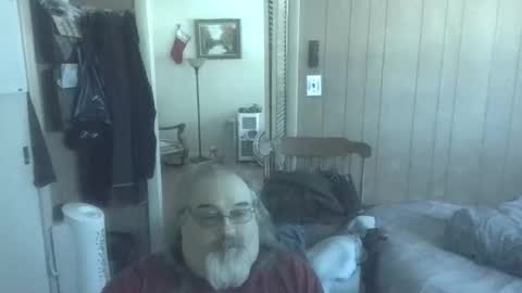Snapshot of huggybear566 chatting on 02/01/26, 04:27 lonely huggy bear online show from 02/01/26, 04:27
