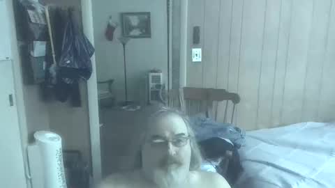 Snapshot of huggybear566 chatting on 02/25/26, 07:12 lonely huggy bear online show from 02/25/26, 07:12