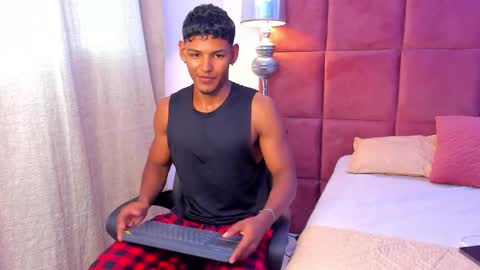 Hugo Cano online show from 10/12/25, 08:19