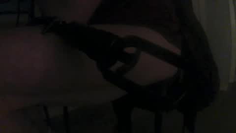 huguit026 online show from 02/28/25, 09:55