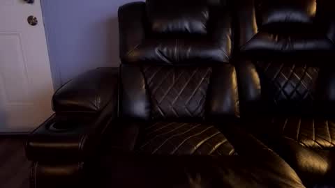 humbertoramirez1869 online show from 04/13/26, 04:40