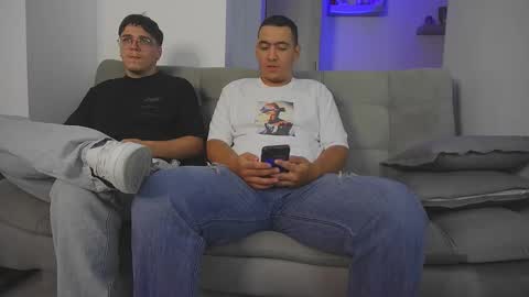 Snapshot of hun_damer chatting on 09/17/25, 12:34 hun_damer online show from 09/17/25, 12:34