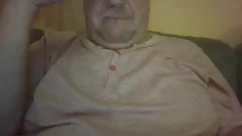 vastagfasz magyar apuci online show from 06/08/26, 07:47