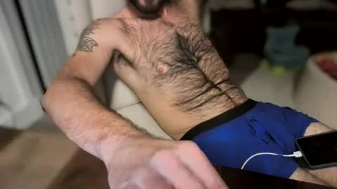 hungbistud916 online show from 12/01/25, 05:23