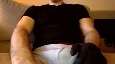 hungking10 online show from 02/20/25, 06:17