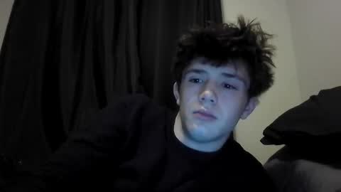 Snapshot of hunglikecrazyy chatting on 02/09/26, 09:13 Tyler online show from 02/09/26, 09:13