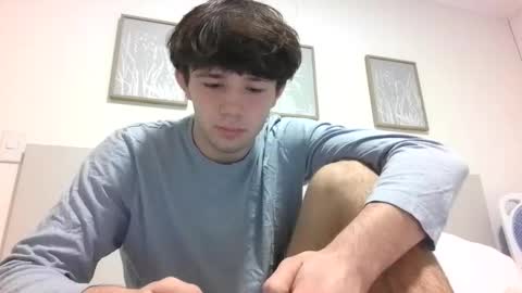 Snapshot of hunglikecrazyy chatting on 03/02/26, 10:33 Tyler online show from 03/02/26, 10:33