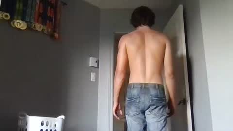 Snapshot of hunglikecrazyy chatting on 06/27/26, 03:28 Tyler online show from 06/27/26, 03:28