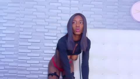 Snapshot of hungry_pussy18 chatting on 11/11/25, 02:17 sasha online show from 11/11/25, 02:17