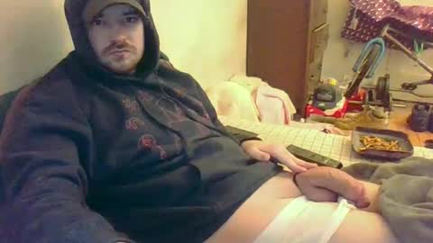 Snapshot of hungsubbb chatting on 02/11/25, 02:46 Boi online show from 02/11/25, 02:46