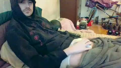 Snapshot of hungsubbb chatting on 10/06/25, 07:11 Boi online show from 10/06/25, 07:11