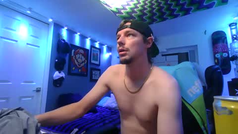 hungtxcock92 online show from 09/20/25, 12:17