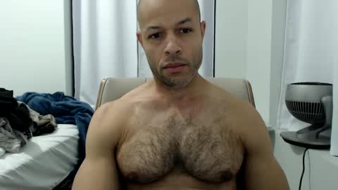 Snapshot of hungxpert chatting on 02/18/25, 11:19 hungxpert online show from 02/18/25, 11:19