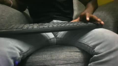 Snapshot of hunk_dominant chatting on 03/02/25, 02:21 hunk_dominant online show from 03/02/25, 02:21