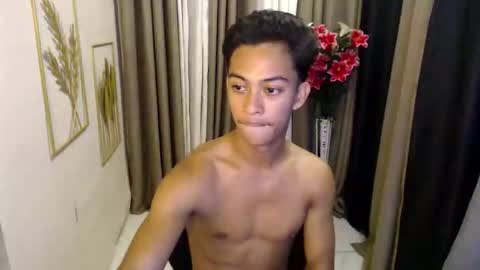 Snapshot of hunk_edward chatting on 04/28/26, 06:29 hunk_edward online show from 04/28/26, 06:29