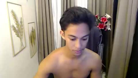Snapshot of hunk_edward chatting on 05/08/26, 07:25 hunk_edward online show from 05/08/26, 07:25
