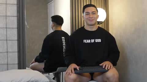 hunk_ryan online show from 03/06/25, 12:09