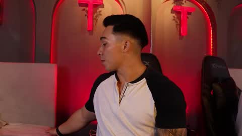 hunk_ryan online show from 10/05/25, 01:37