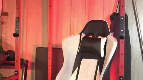 hunk_ryan online show from 10/08/25, 12:36