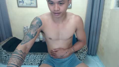 Snapshot of hunkdanny chatting on 01/27/25, 01:59 Danny online show from 01/27/25, 01:59