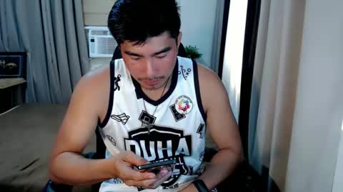 Snapshot of hunkfireman chatting on 03/05/26, 01:23 ADAM online show from 03/05/26, 01:23