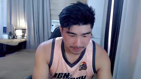 Snapshot of hunkfireman chatting on 03/29/26, 12:43 ADAM online show from 03/29/26, 12:43
