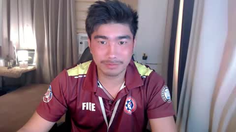 Snapshot of hunkfireman chatting on 04/01/26, 12:44 ADAM online show from 04/01/26, 12:44
