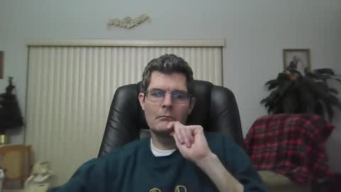 hunkmasclefad458 online show from 12/31/24, 04:06