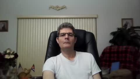 hunkmasclefad458 online show from 07/20/26, 05:55