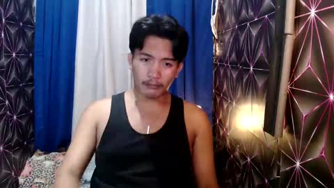 hunkylloyd online show from 12/22/24, 11:52