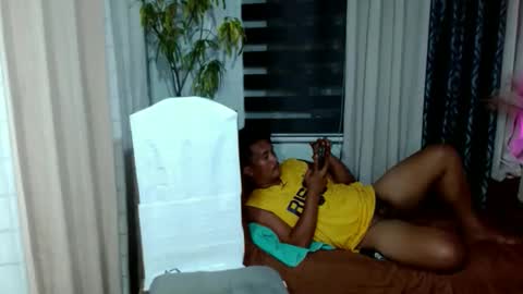 hunkylloyd online show from 10/17/25, 05:54