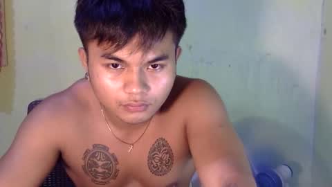 hunkyzeus online show from 10/26/25, 05:08