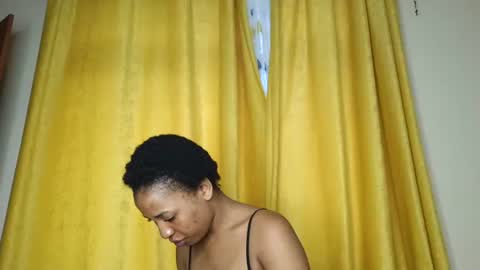 hunsweetpie online show from 12/01/25, 01:49