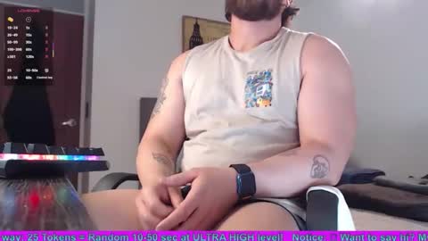Snapshot of hunter_of_mn chatting on 02/15/26, 12:36 online show from 02/15/26, 12:36