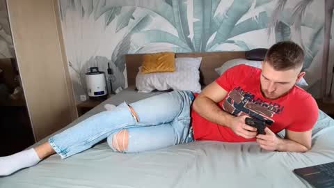 Snapshot of hunterbridges chatting on 11/21/25, 11:53 Hunter Bridges online show from 11/21/25, 11:53