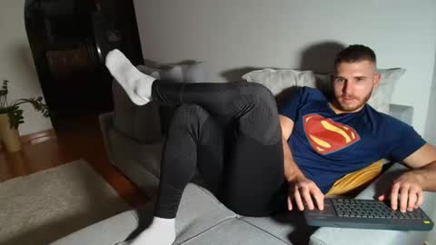 Snapshot of hunterbridges chatting on 11/22/25, 05:45 Hunter Bridges online show from 11/22/25, 05:45