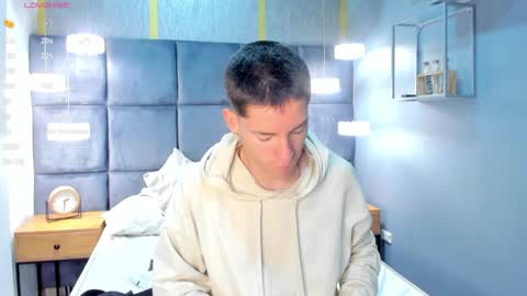 hunterheat_ online show from 09/19/25, 12:50