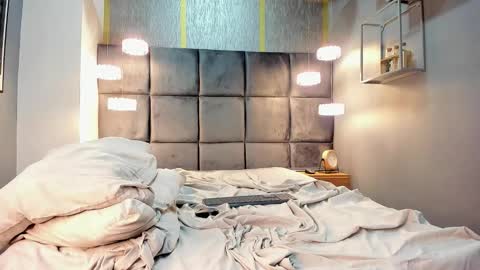 hunterheat_ online show from 11/09/25, 11:58