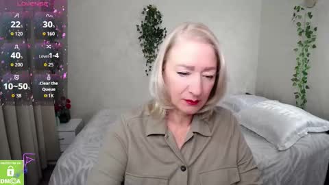 Snapshot of hunters_woman chatting on 09/26/25, 11:58 Irena online show from 09/26/25, 11:58