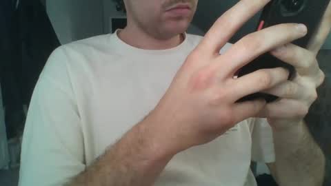 Snapshot of hunting_007 chatting on 02/18/25, 03:21 hunting_007 online show from 02/18/25, 03:21