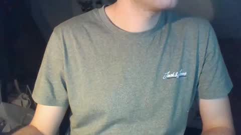 Snapshot of hunting_007 chatting on 02/19/25, 05:06 hunting_007 online show from 02/19/25, 05:06