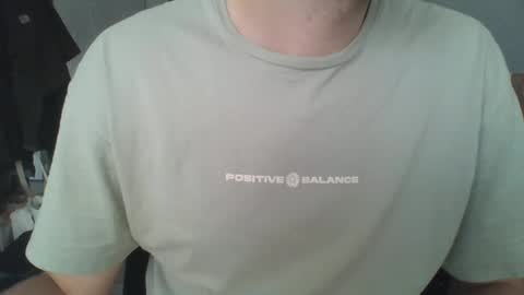 Snapshot of hunting_007 chatting on 02/27/25, 11:20 hunting_007 online show from 02/27/25, 11:20