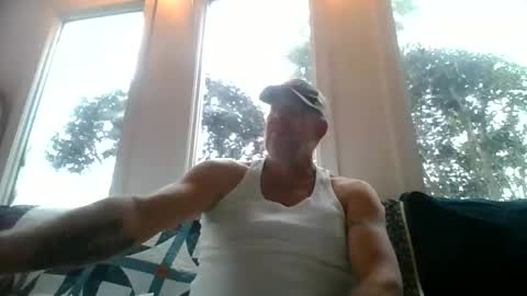 Snapshot of hunybager chatting on 12/02/25, 02:34 hunybager online show from 12/02/25, 02:34