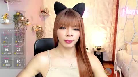 Snapshot of hurremcan_ chatting on 12/05/25, 01:42 Hurrem online show from 12/05/25, 01:42