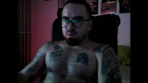Snapshot of hurtadodirector chatting on 05/16/26, 06:32 hurtadodirector online show from 05/16/26, 06:32