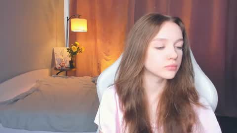 Lily online show from 06/29/26, 10:15