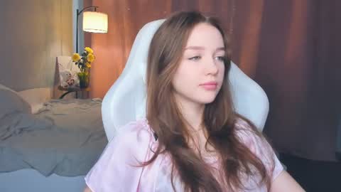 Lily online show from 07/06/26, 07:05