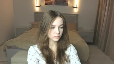 Lily online show from 07/09/26, 07:12